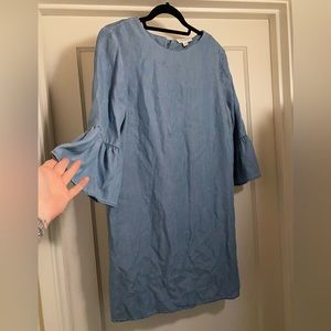 BeachLunchLounge Denim Dress midi T-Shirt Dress Bell Sleeve crew neck  90’s y2k